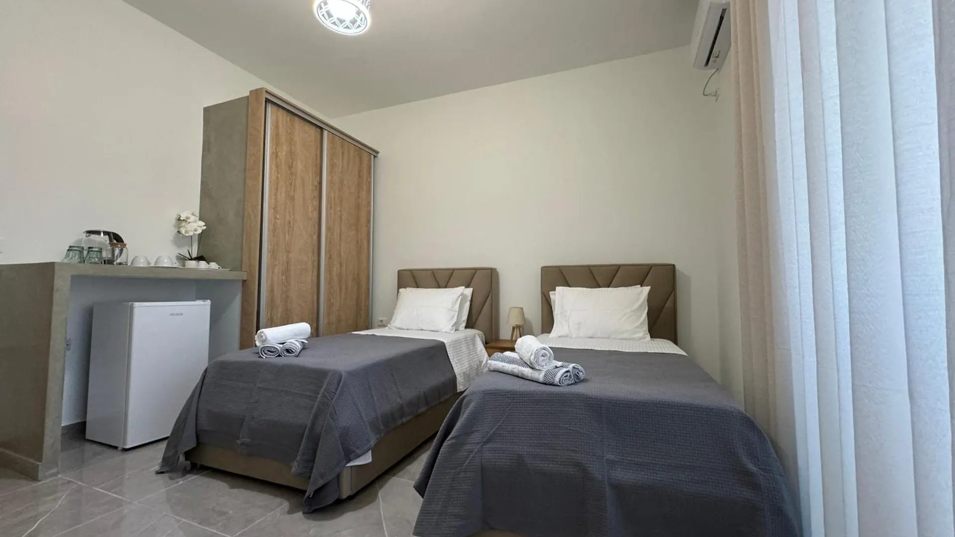 Angelo Agapi Rooms Vlore 0*,  Albania