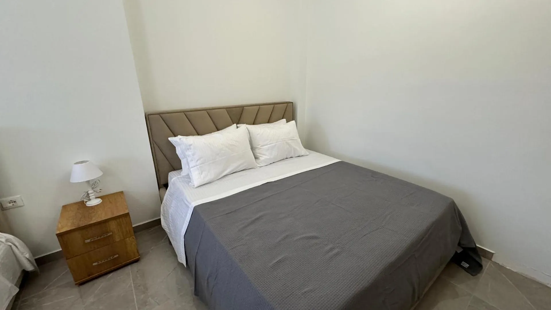 Angelo Agapi Rooms Vlore 0*,